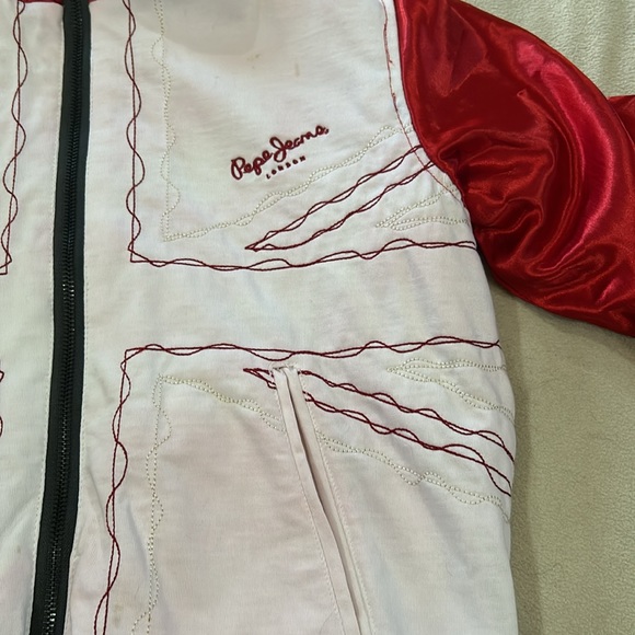 Vintage 1990s Reversible Pepe Jeans Jacket Size M. Red, White & Charcoal Gray. - Picture 12 of 16